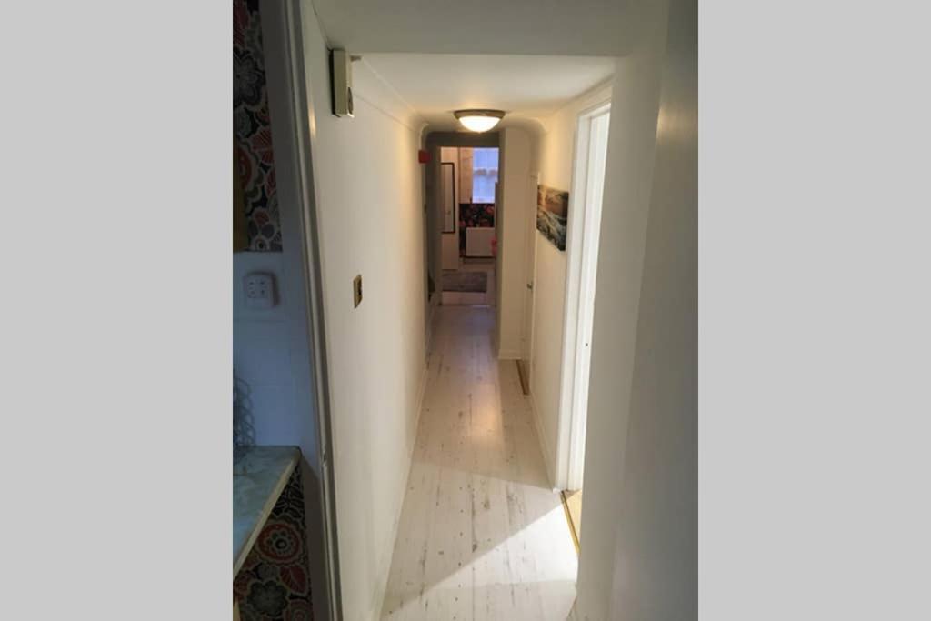 Cathedral Apartment Londonderry Bagian luar foto